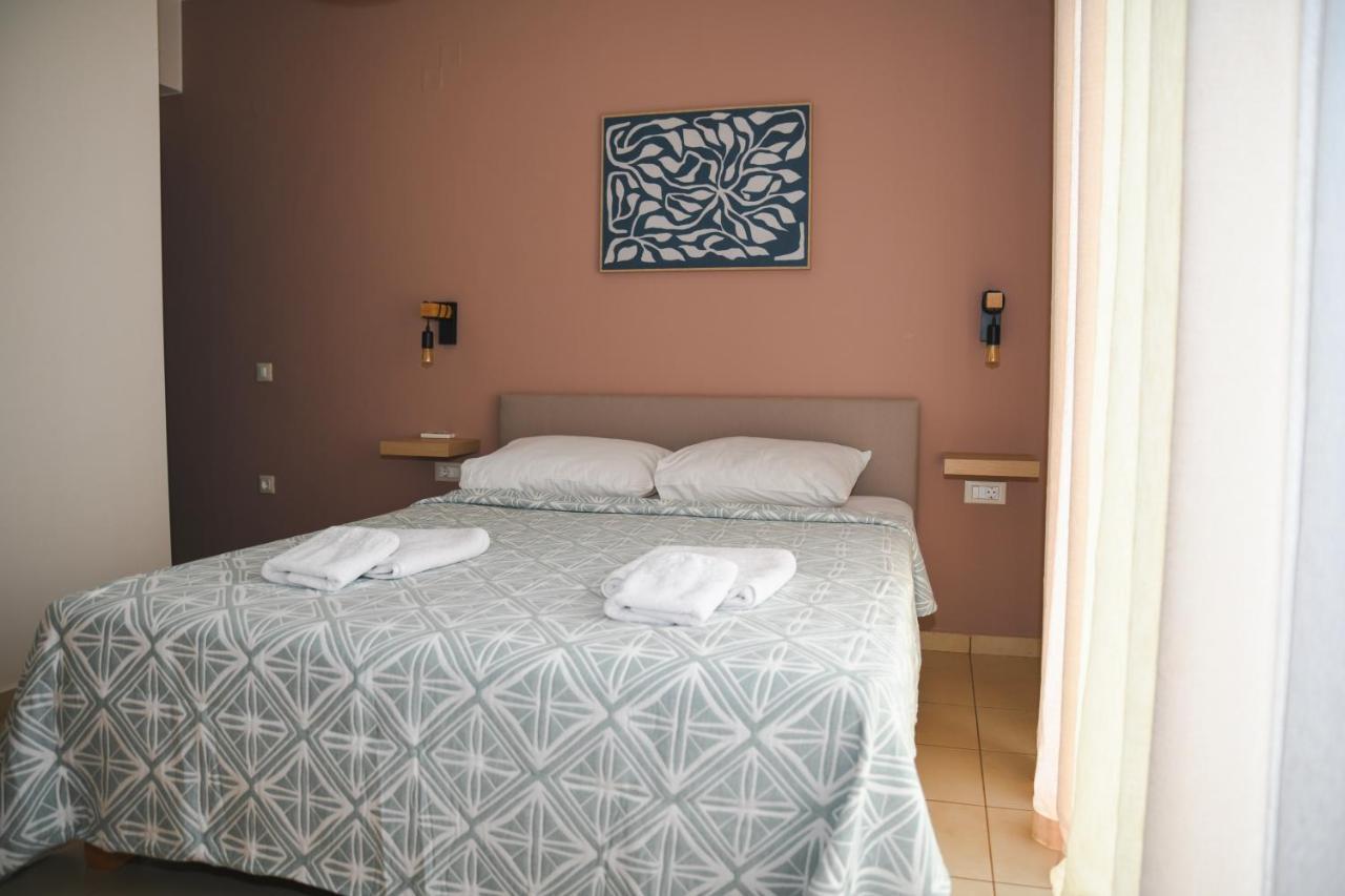 Nomia Apartment Agios Nikolaos Exteriör bild